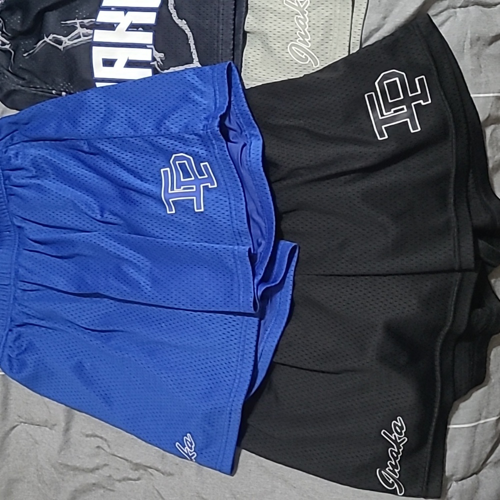 Inaka shorts